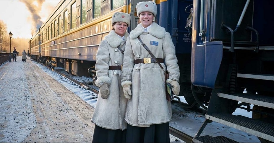 TREN TRANSSIBERIANO TREN GOLDEN EAGLE TREN RUSIA VIAJE RUSIA CHINA EN TREN TREN DE LUJO GOLDEN EAGLE CRUCEROS EN TREN GOLDEN EAGLE #GoldenEagle #Transsiberiano #TrenRusia #RussiaTrain #GoldenEagleTrain #SanPetersburgo